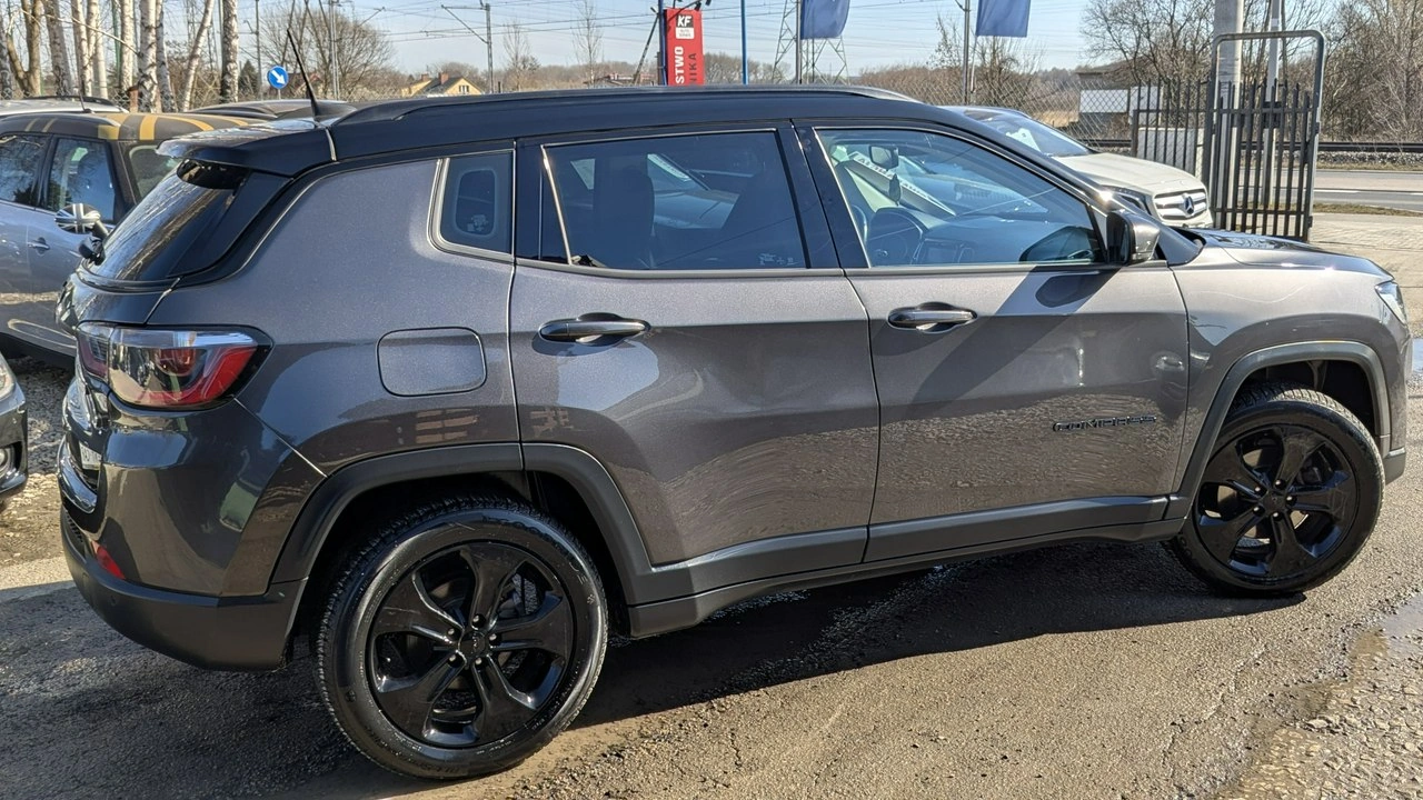 Jeep Compass - Zdjęcie 10