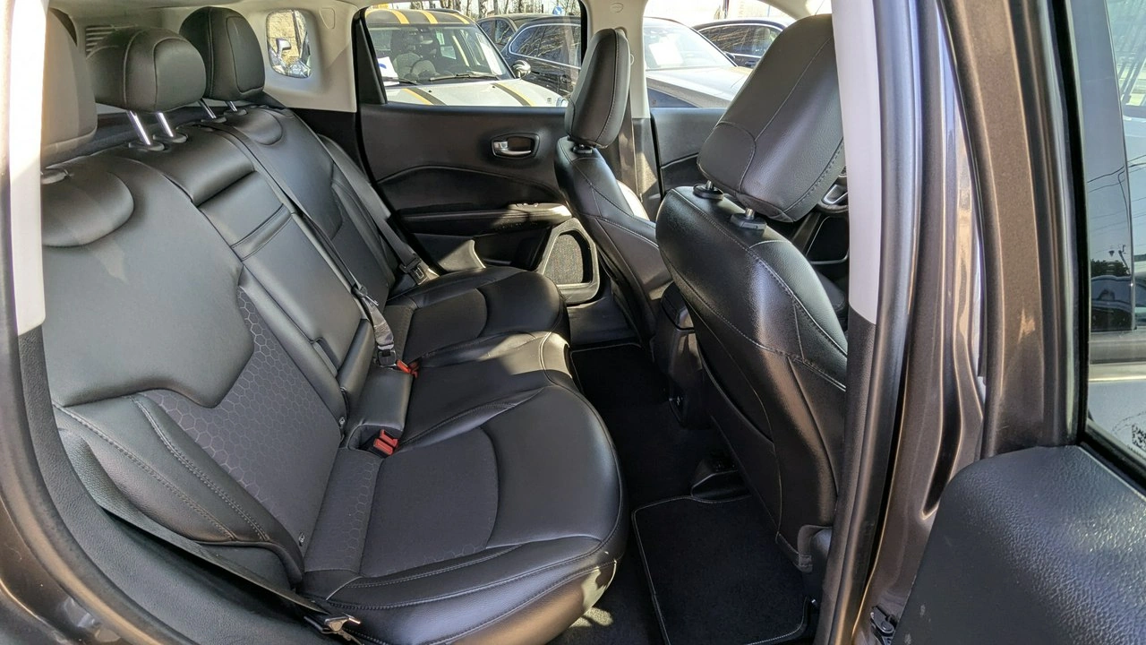 Jeep Compass - Zdjęcie 15