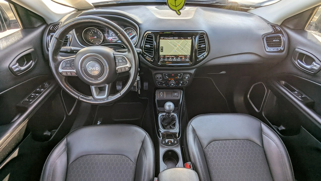 Jeep Compass - Zdjęcie 18