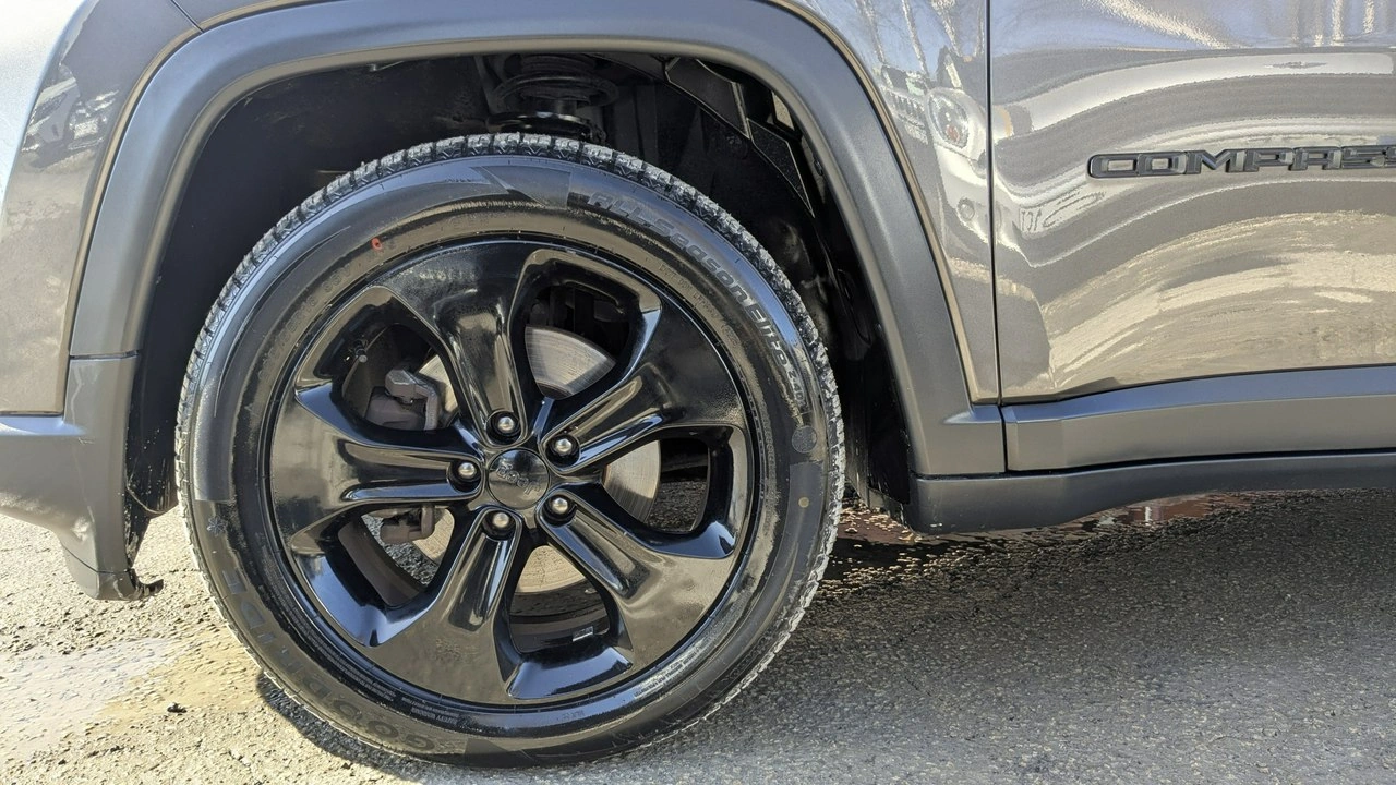 Jeep Compass - Zdjęcie 40