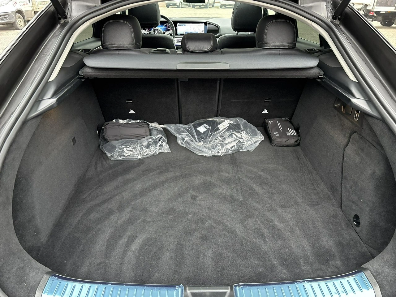 Mercedes GLE 350 de - Zdjęcie 14