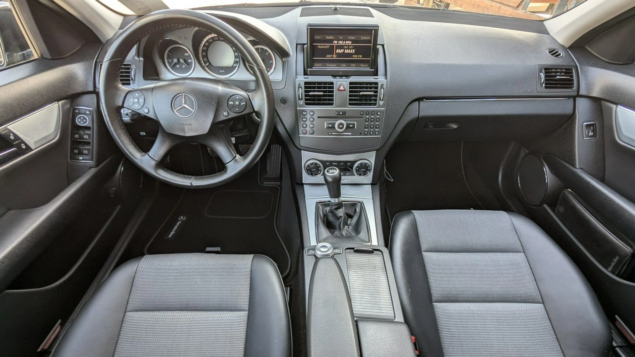 Mercedes C 200 - Zdjęcie 18