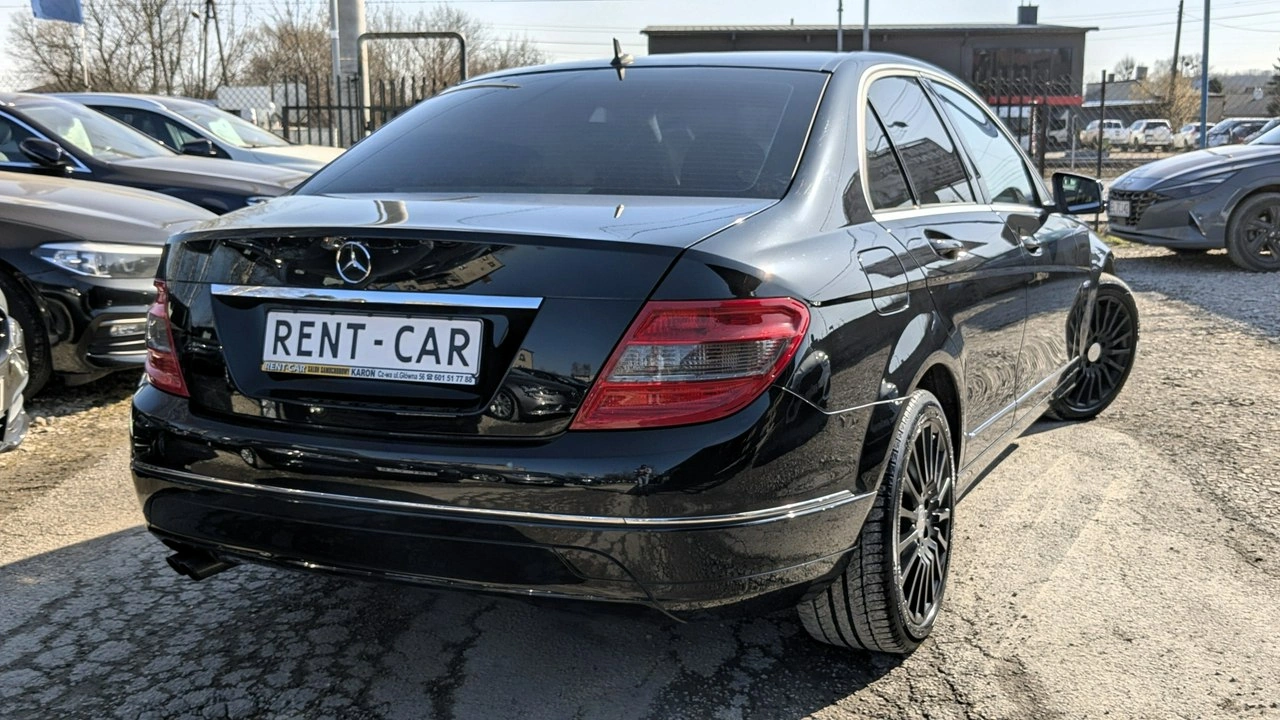 Mercedes C 200 - Zdjęcie 8