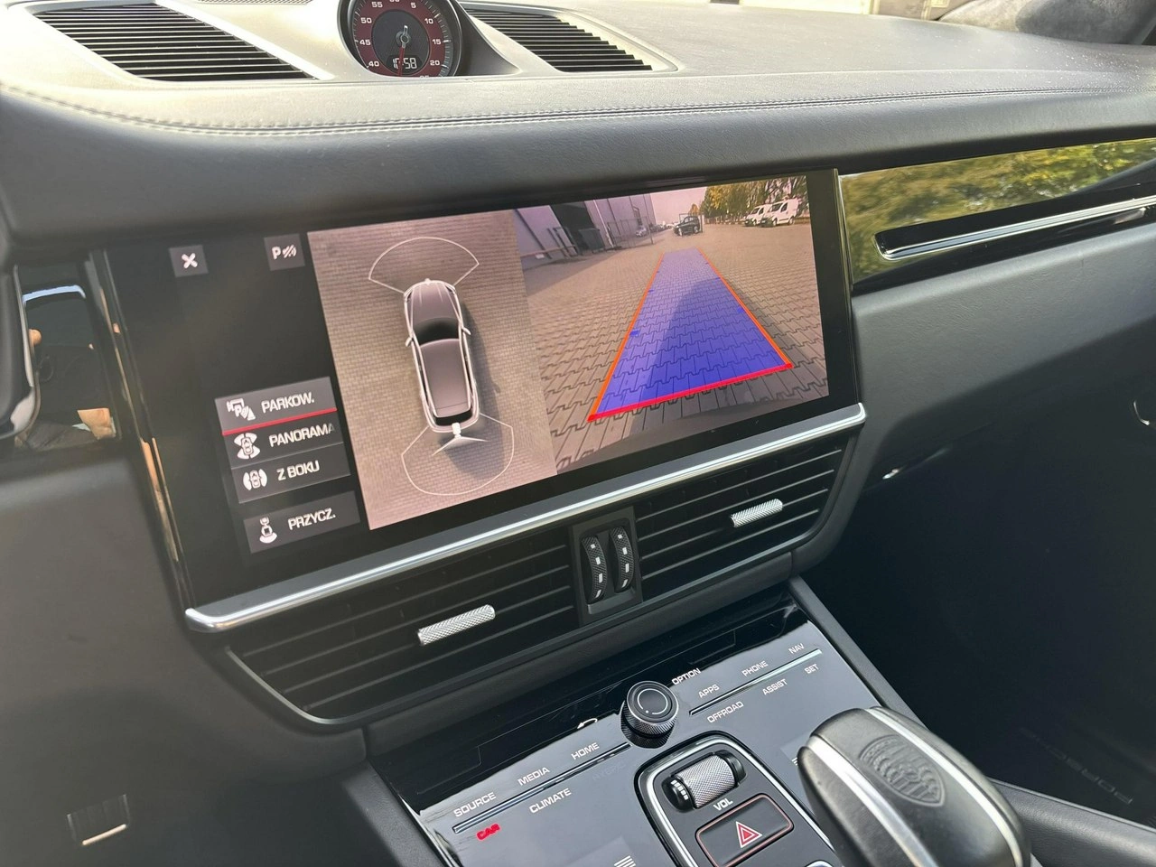 Porsche Cayenne GTS - Zdjęcie 23