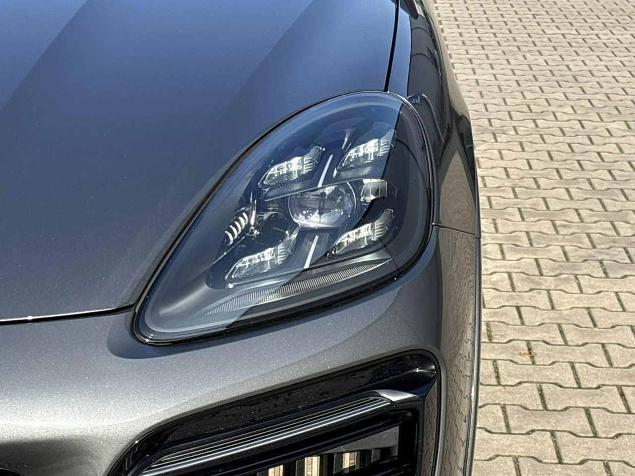 Porsche Cayenne GTS - Zdjęcie 8