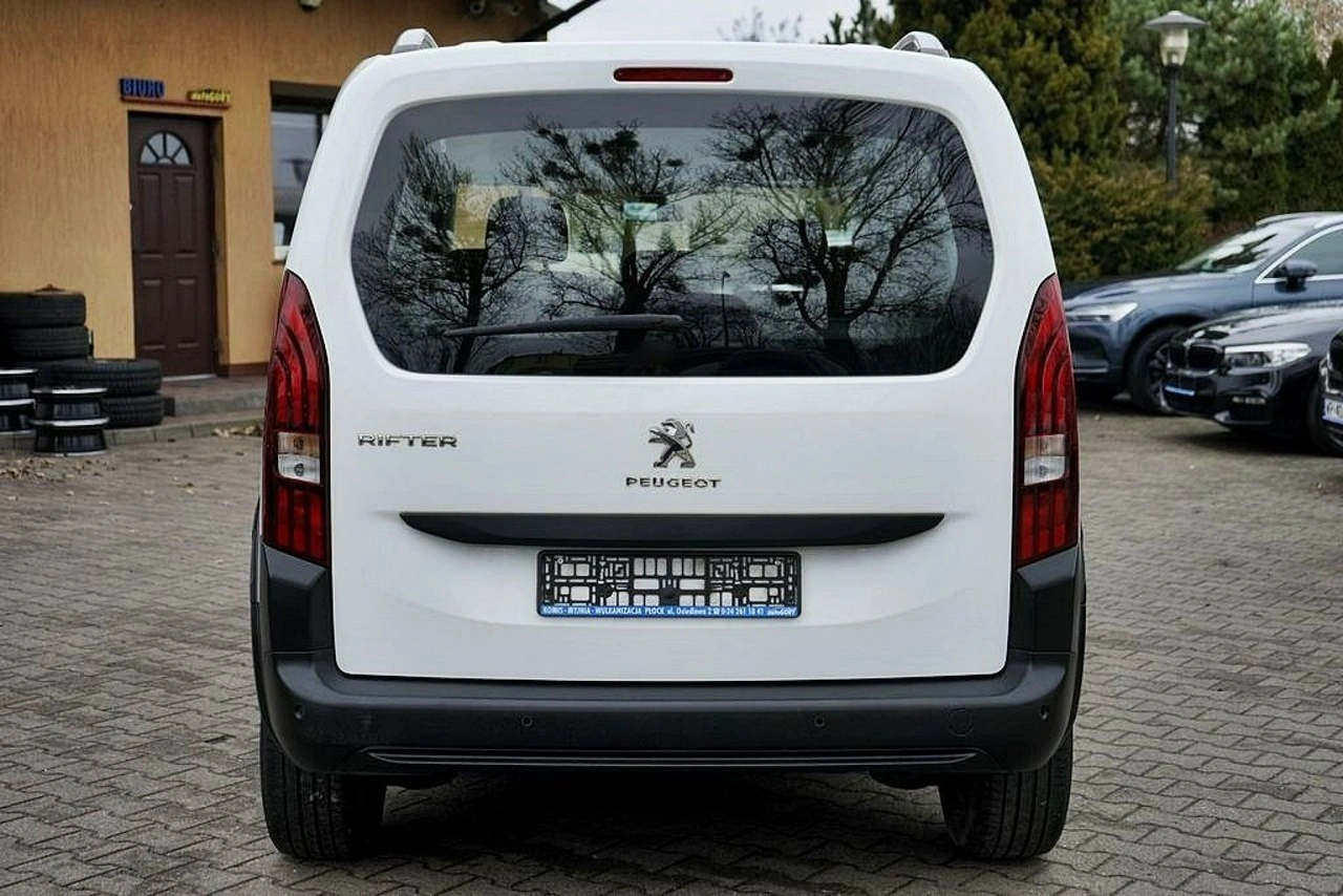Peugeot Rifter - Zdjęcie 11