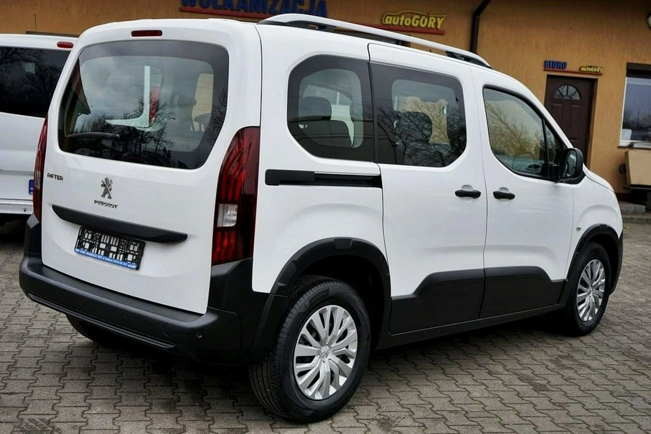 Peugeot Rifter - Zdjęcie 13