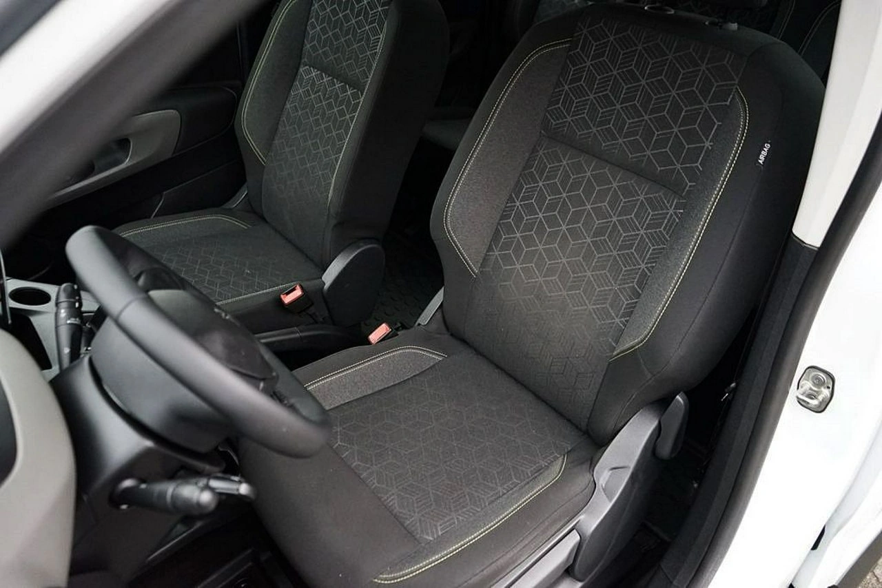 Peugeot Rifter - Zdjęcie 18