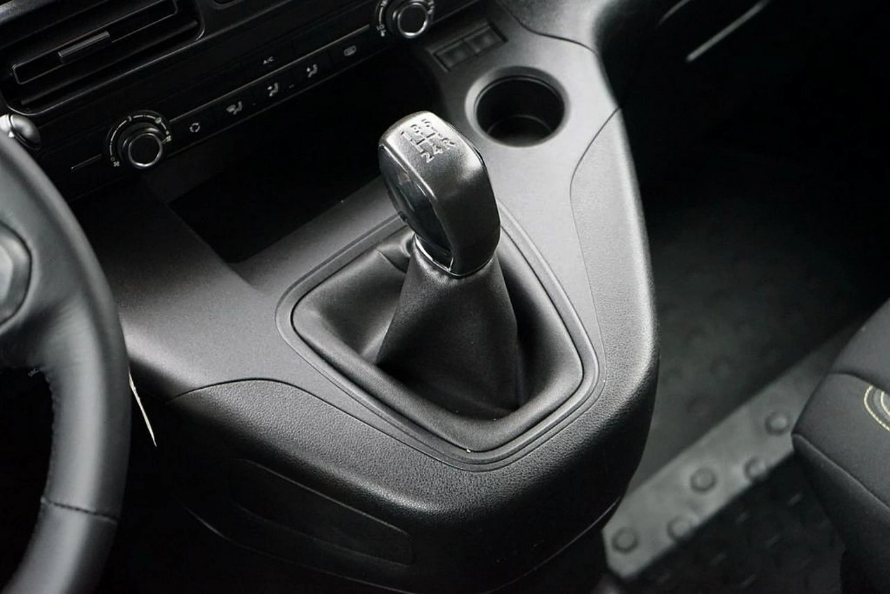 Peugeot Rifter - Zdjęcie 25