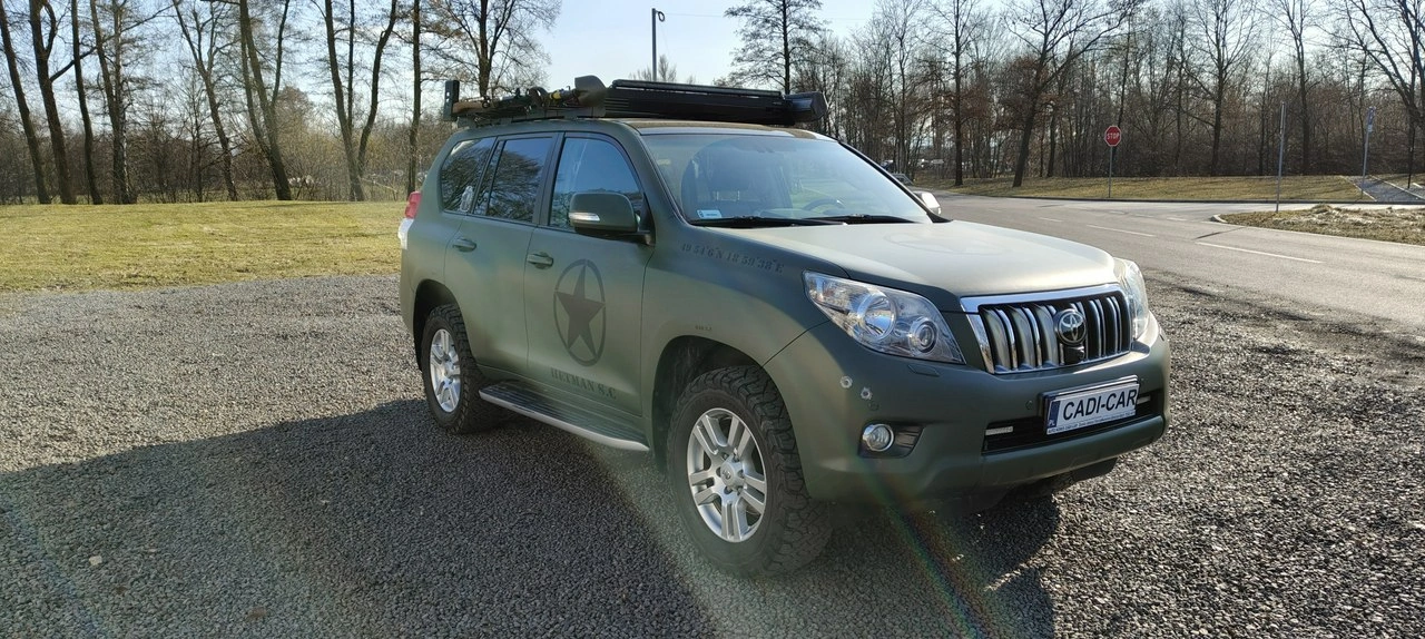 Toyota Land Cruiser - Zdjęcie 2
