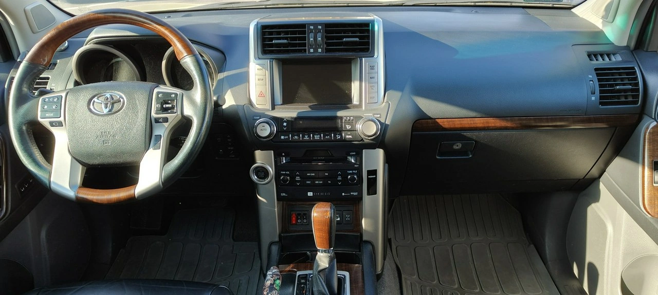 Toyota Land Cruiser - Zdjęcie 7