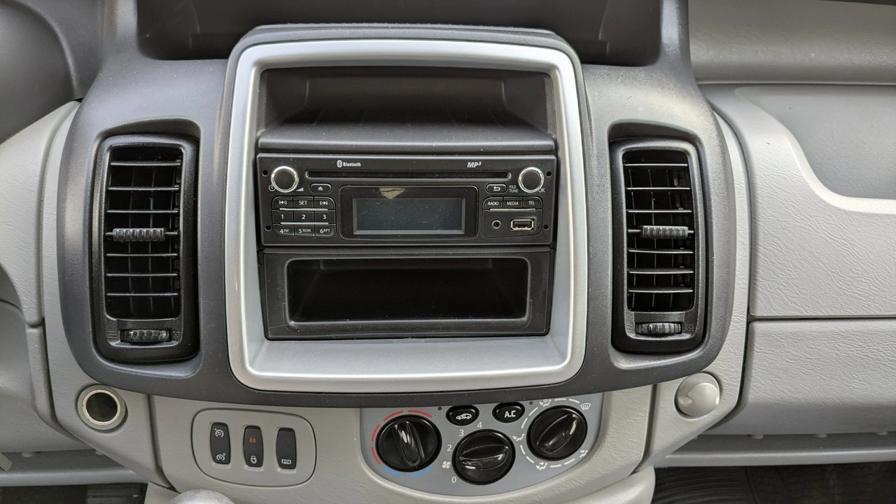 Opel Vivaro - Zdjęcie 23