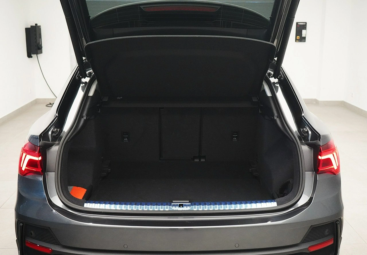 Audi Q3 - Zdjęcie 9