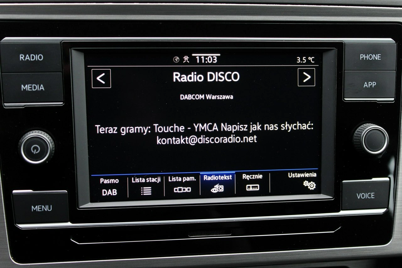 Volkswagen Passat - Zdjęcie 14