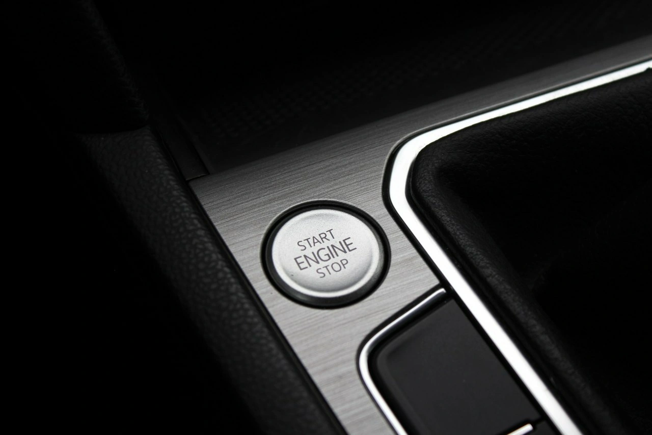 Volkswagen Passat - Zdjęcie 23