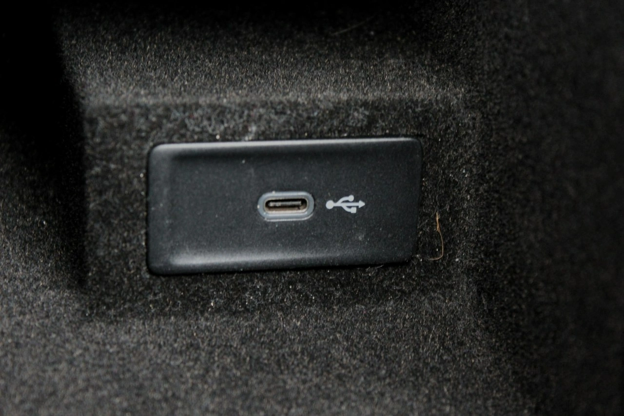 Volkswagen Passat - Zdjęcie 27