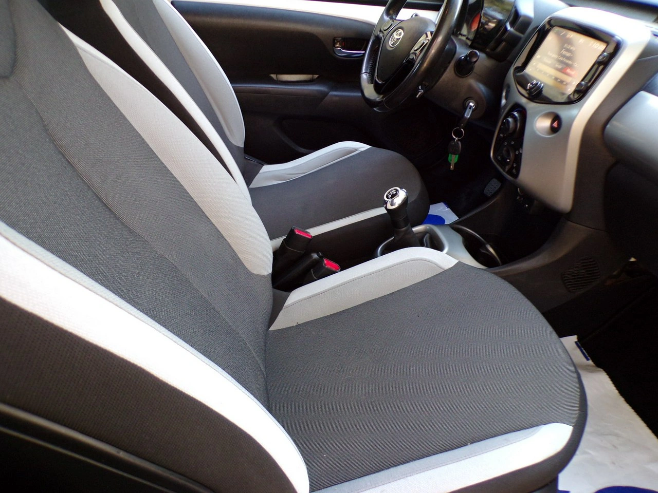 Toyota Aygo - Zdjęcie 21