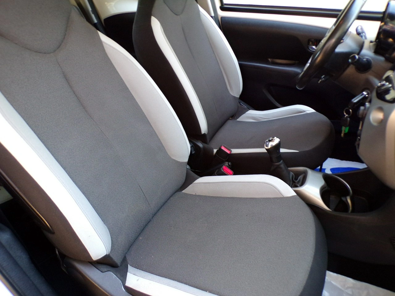 Toyota Aygo - Zdjęcie 22