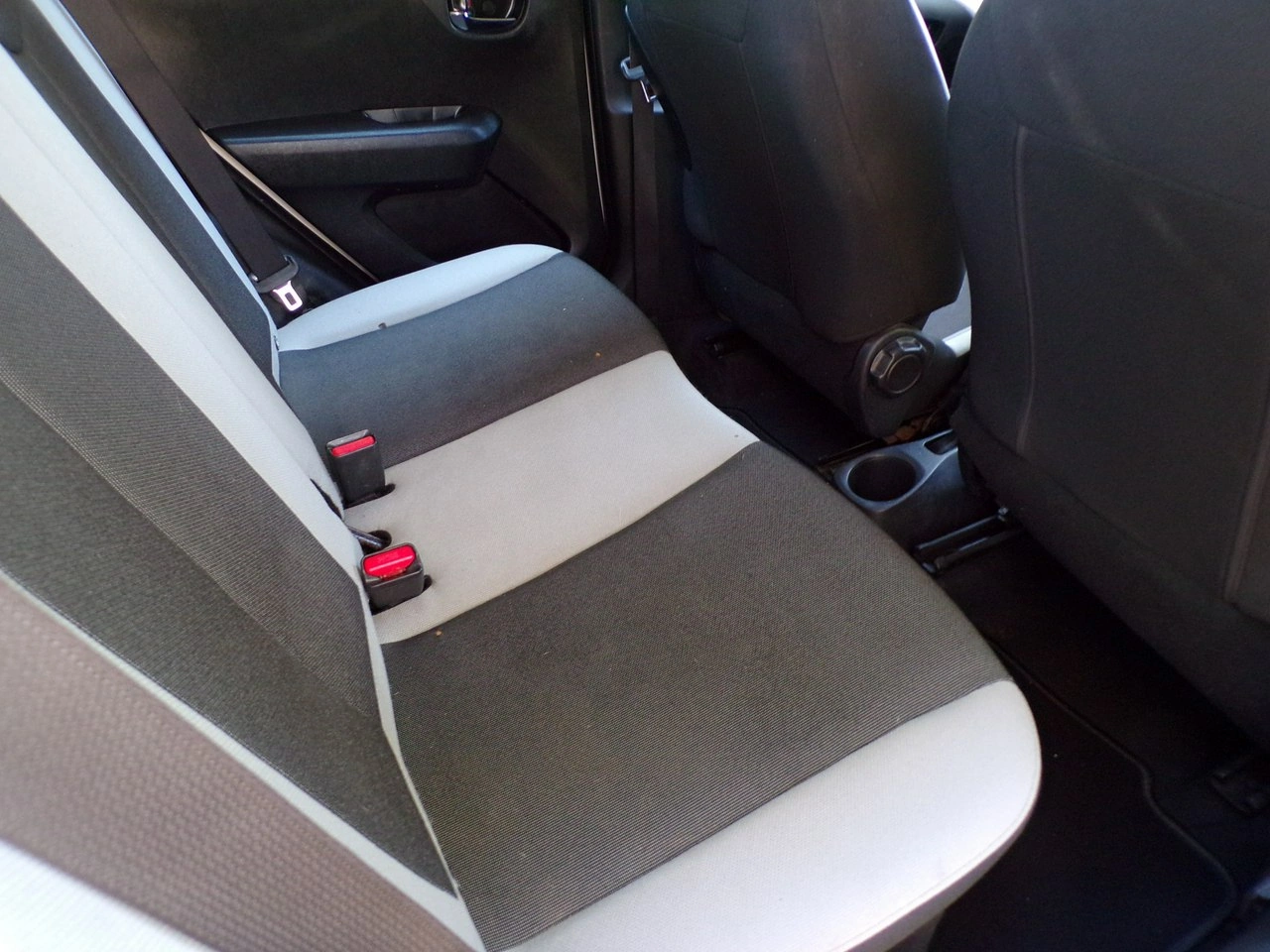 Toyota Aygo - Zdjęcie 23