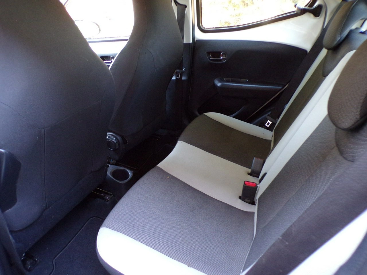 Toyota Aygo - Zdjęcie 25