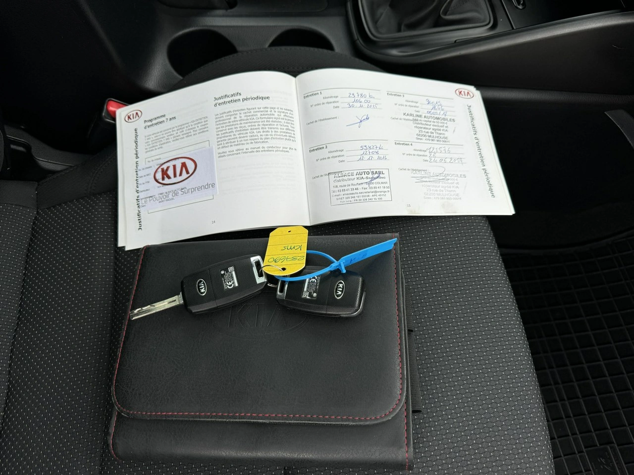 Kia Carens - Zdjęcie 33