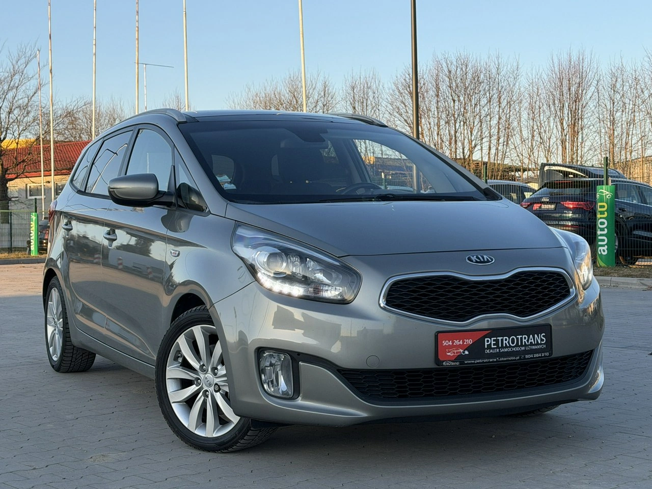 Kia Carens - Zdjęcie 13