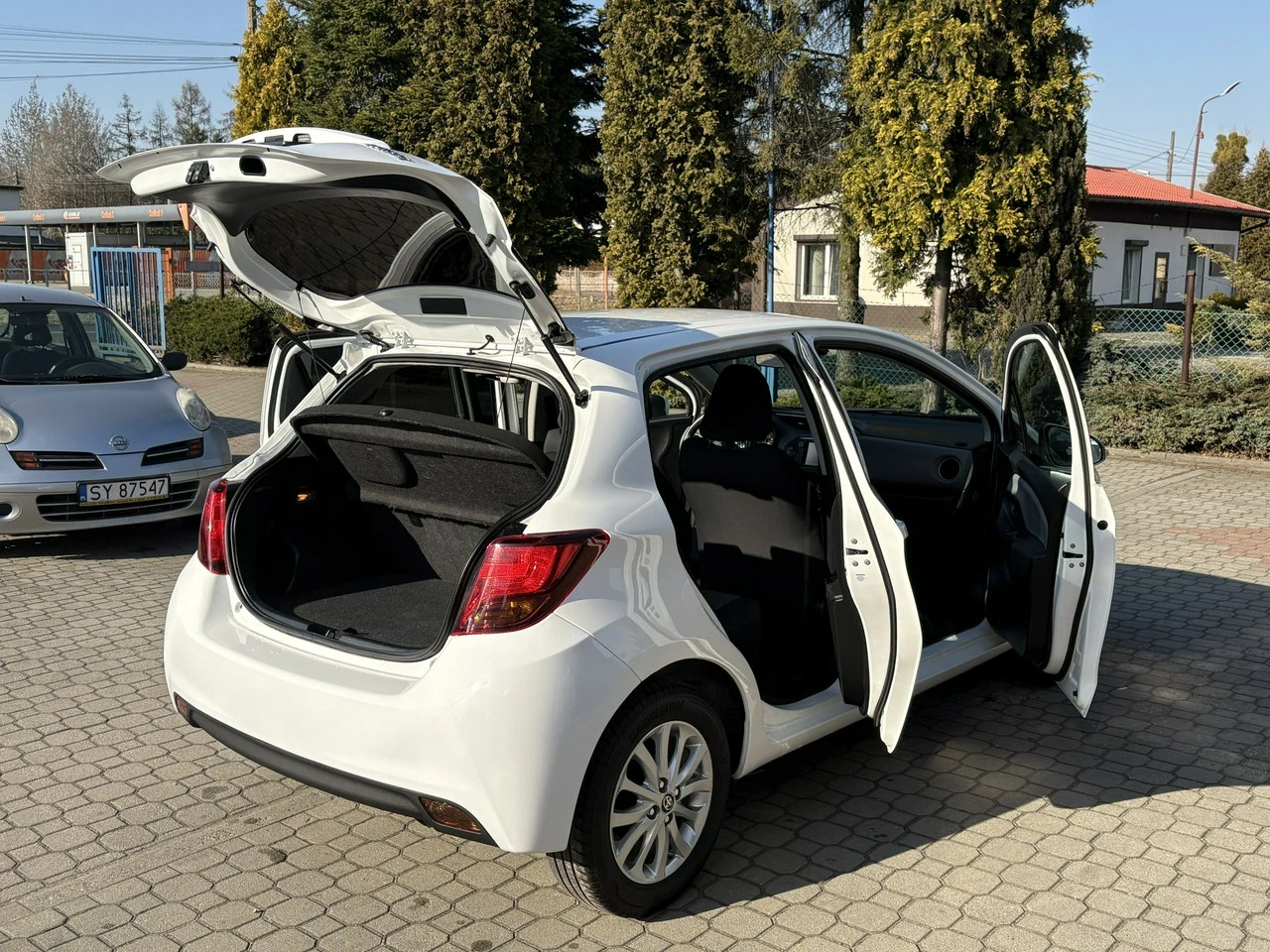 Toyota Yaris - Zdjęcie 28