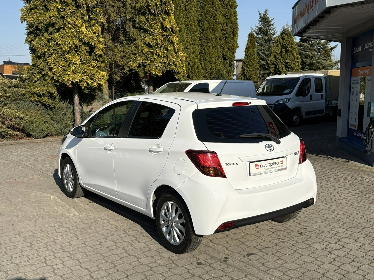 Toyota Yaris - Zdjęcie 7
