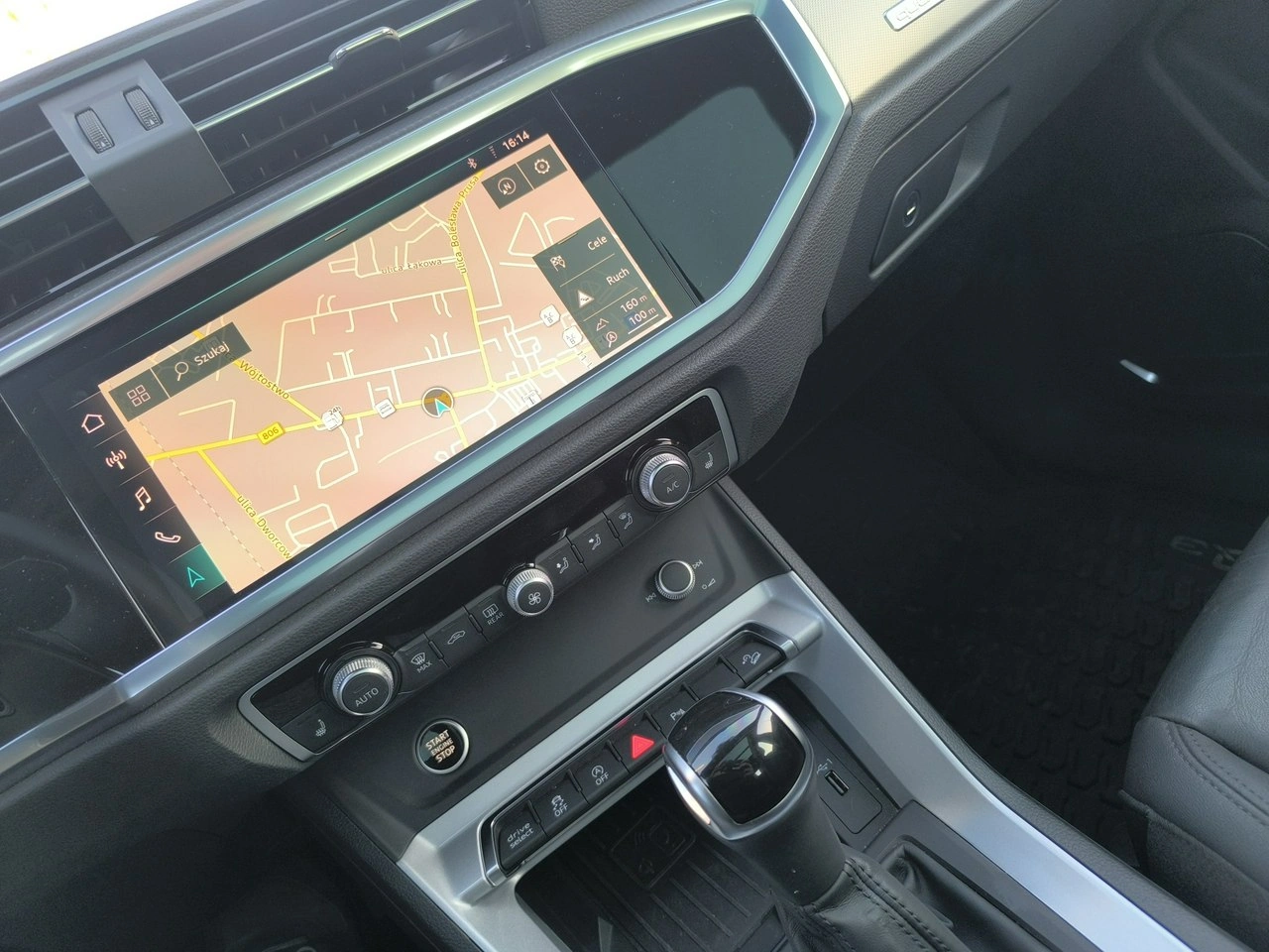 Audi Q3 - Zdjęcie 25