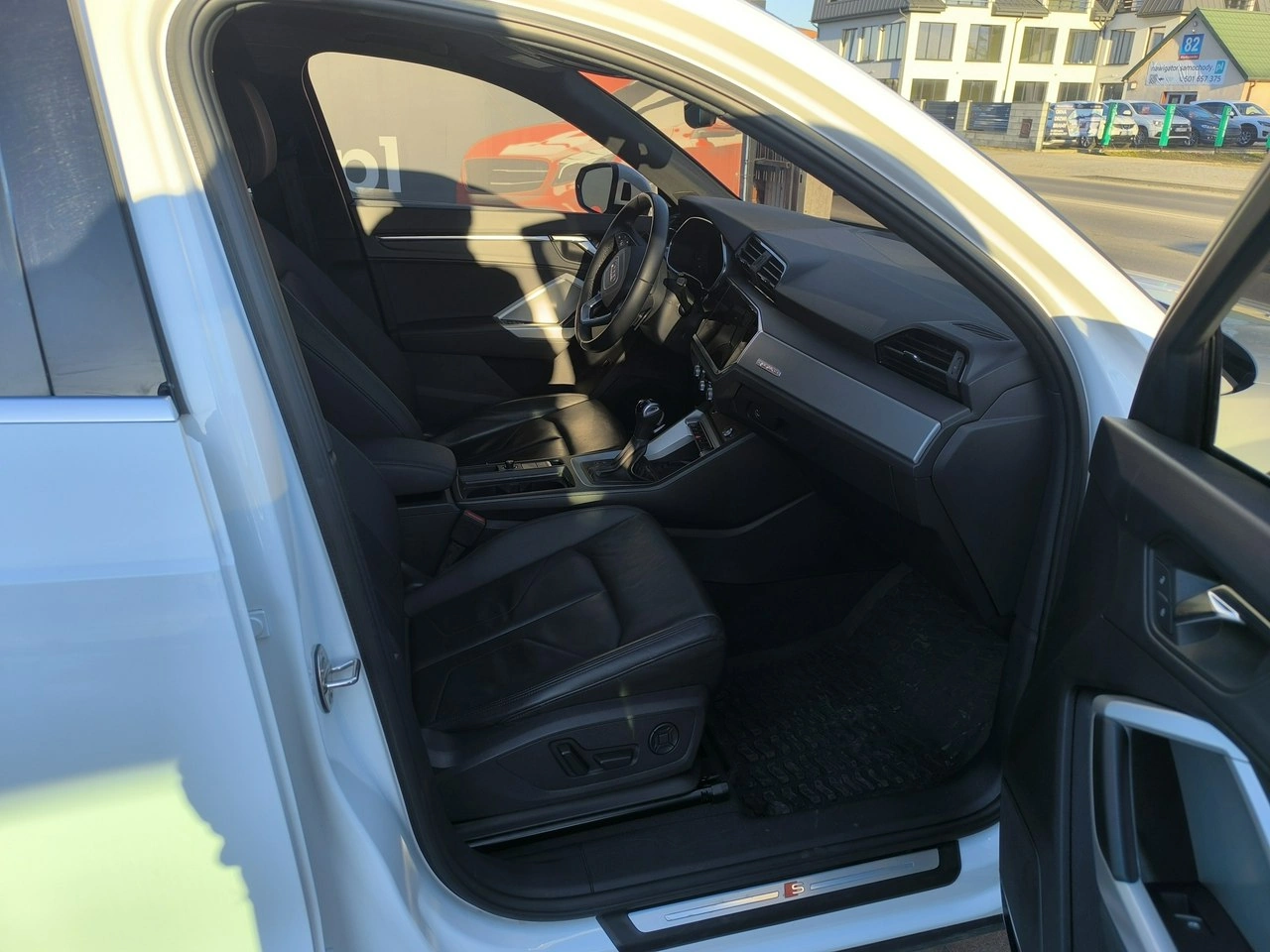 Audi Q3 - Zdjęcie 28