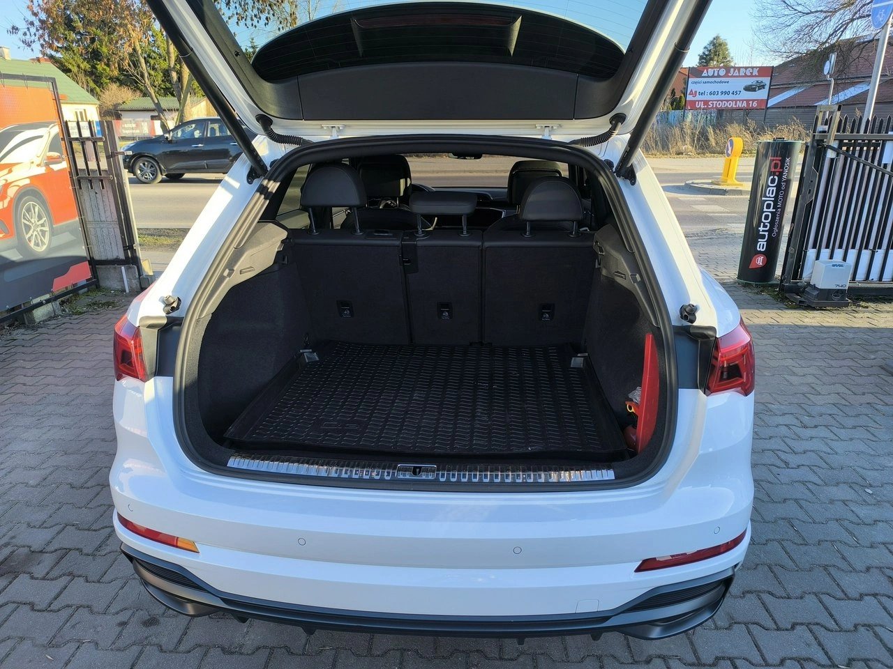 Audi Q3 - Zdjęcie 35