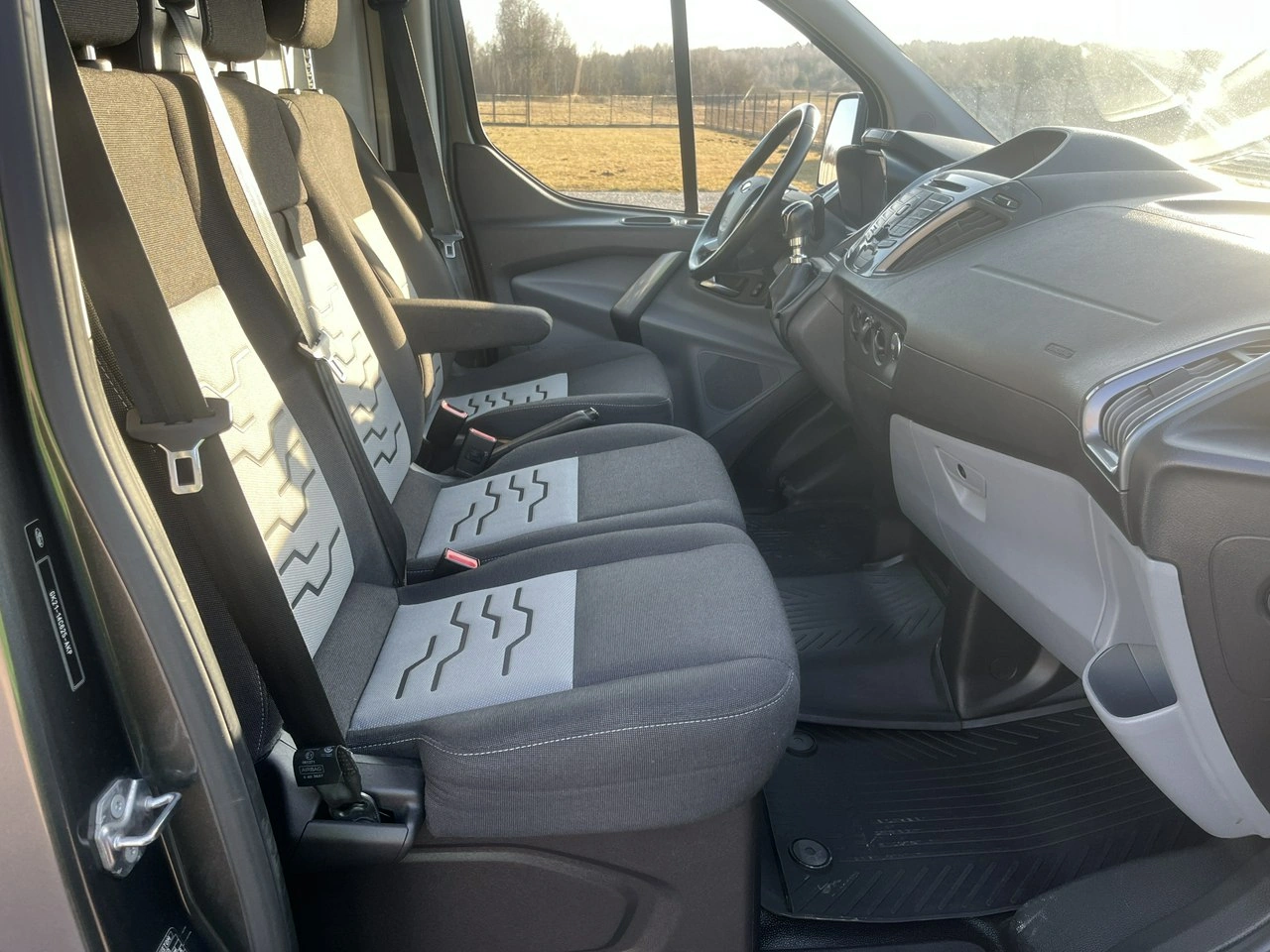 Ford Transit Custom - Zdjęcie 22