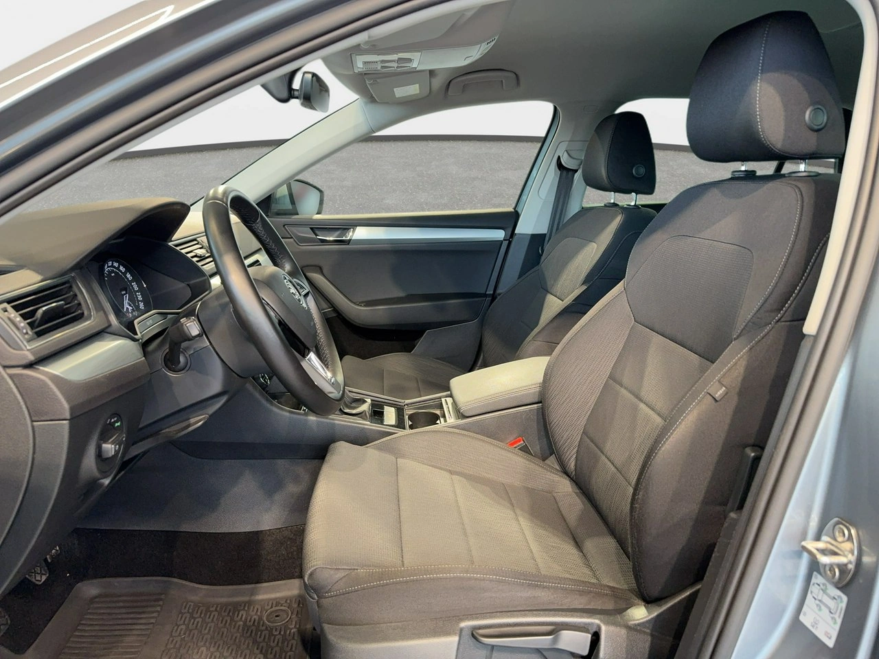 Skoda Superb - Zdjęcie 11