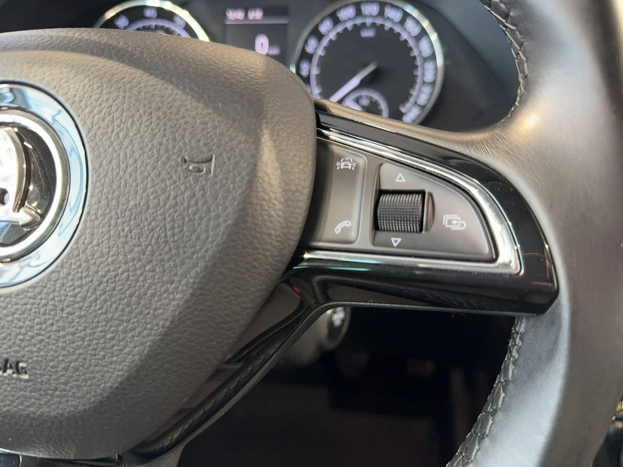 Skoda Superb - Zdjęcie 18