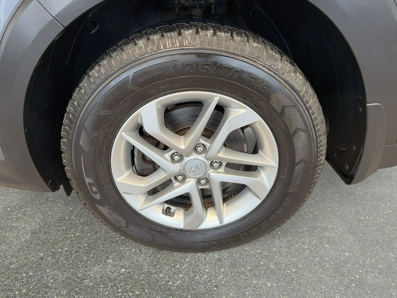 Hyundai Tucson - Zdjęcie 8