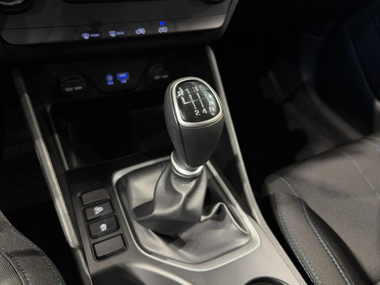 Hyundai Tucson - Zdjęcie 22