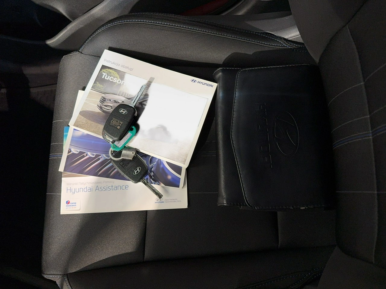 Hyundai Tucson - Zdjęcie 24