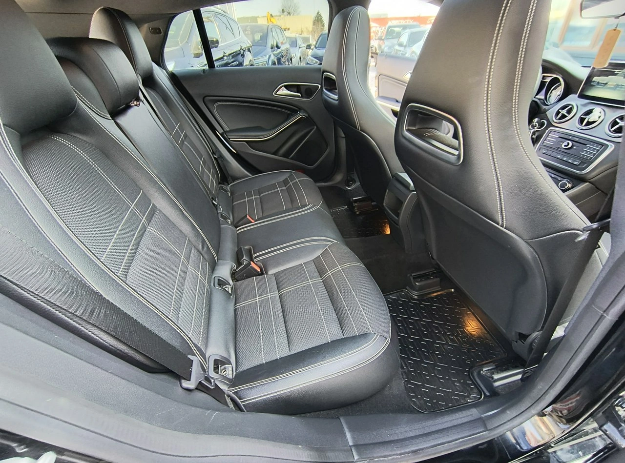 Mercedes CLA 180 - Zdjęcie 20