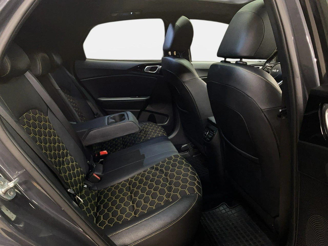 Kia XCeed - Zdjęcie 14