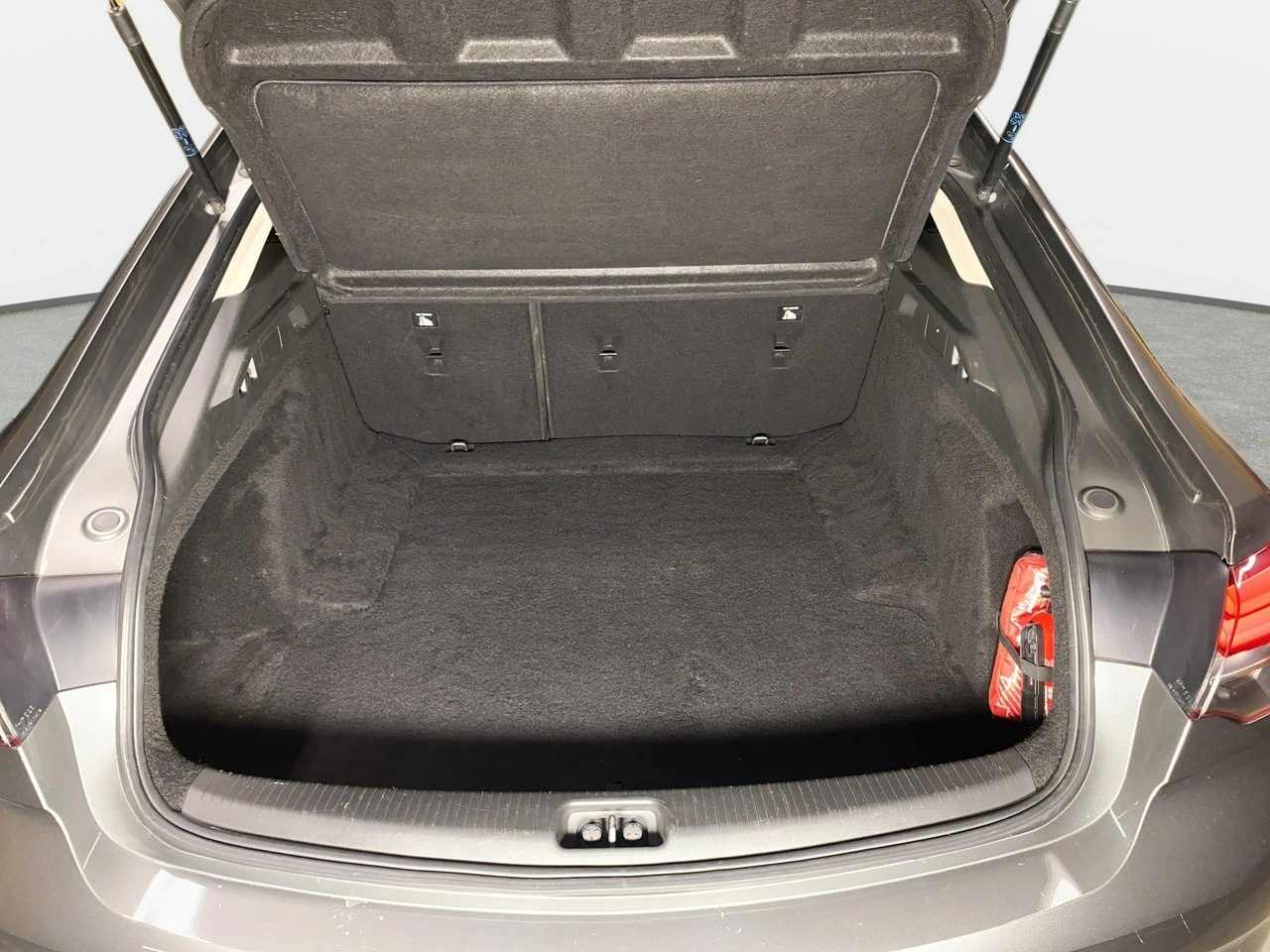 Opel Insignia Grand Sport - Zdjęcie 17