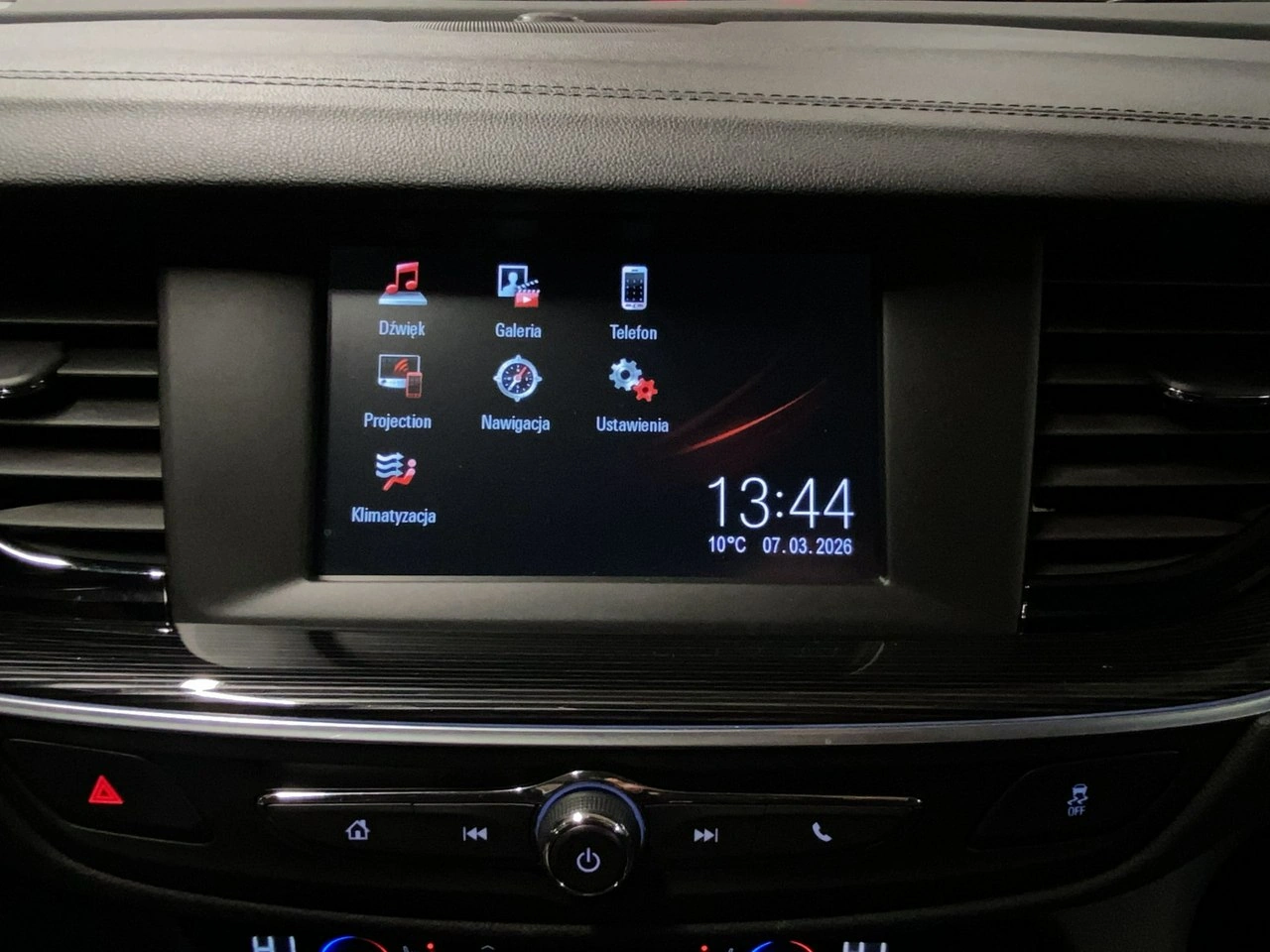 Opel Insignia Grand Sport - Zdjęcie 24