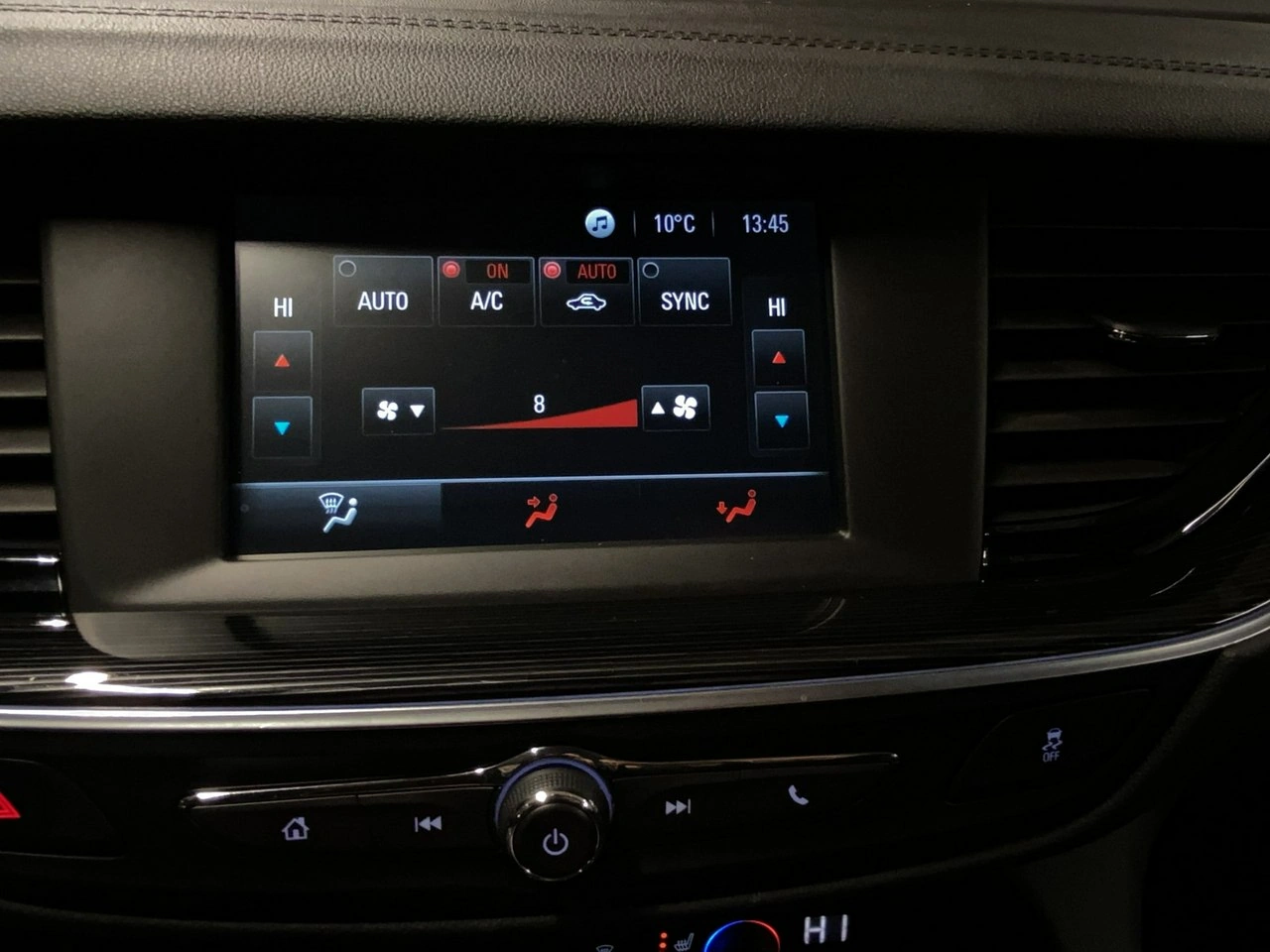 Opel Insignia Grand Sport - Zdjęcie 29