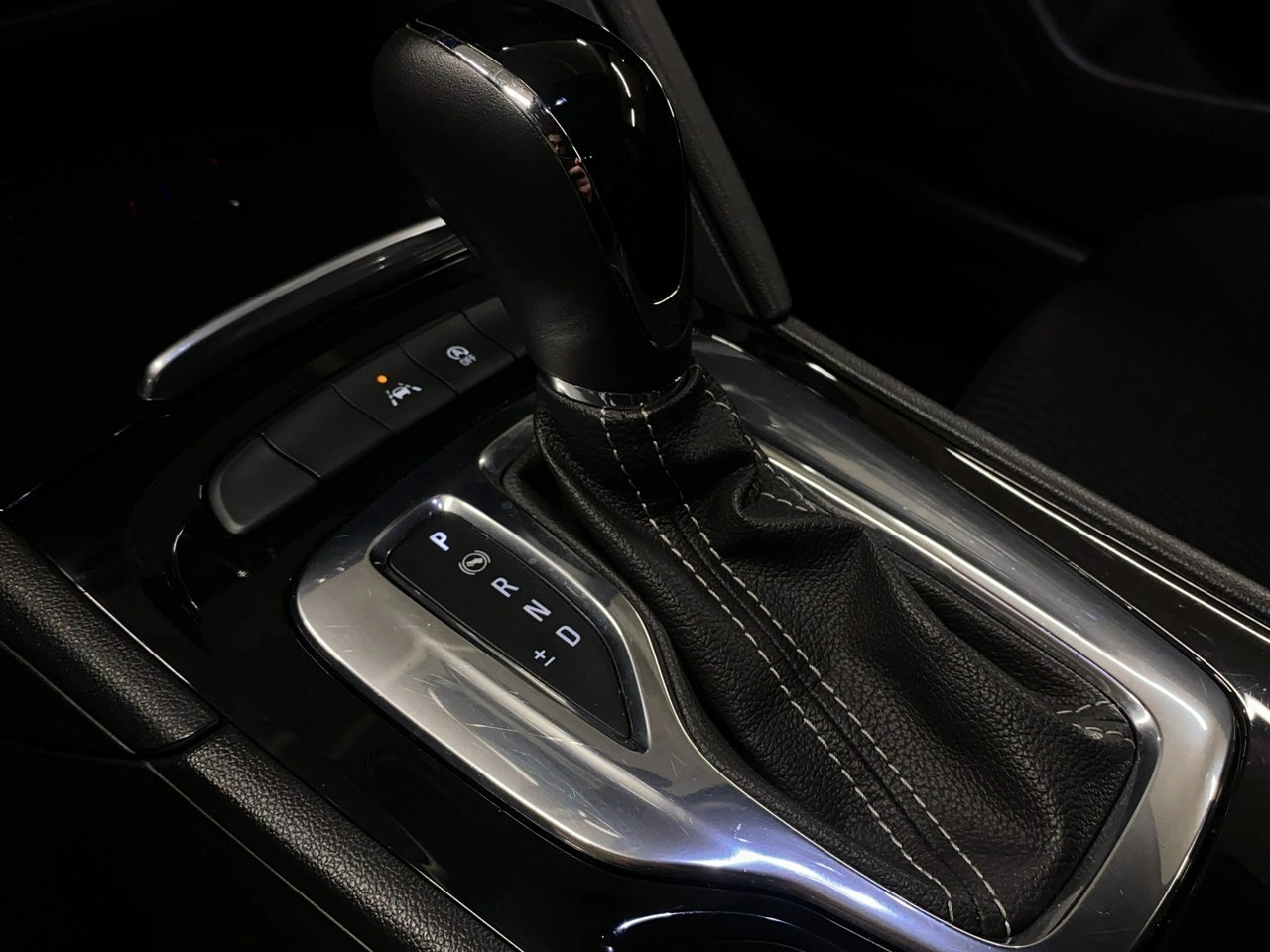 Opel Insignia Grand Sport - Zdjęcie 32