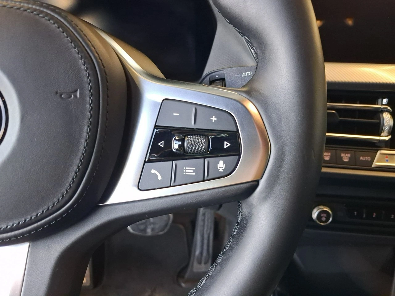 BMW 218 - Zdjęcie 14