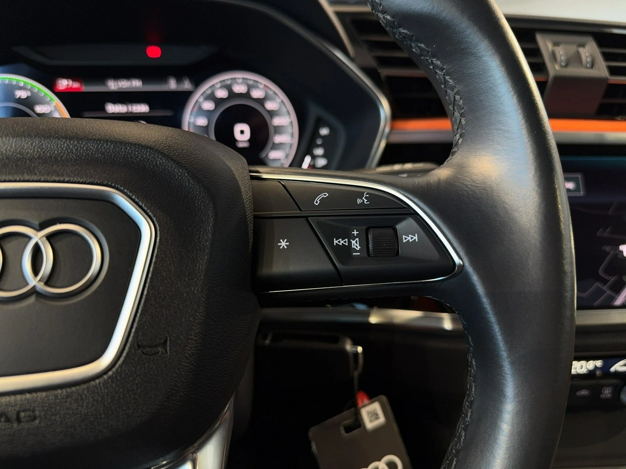 Audi Q3 - Zdjęcie 23