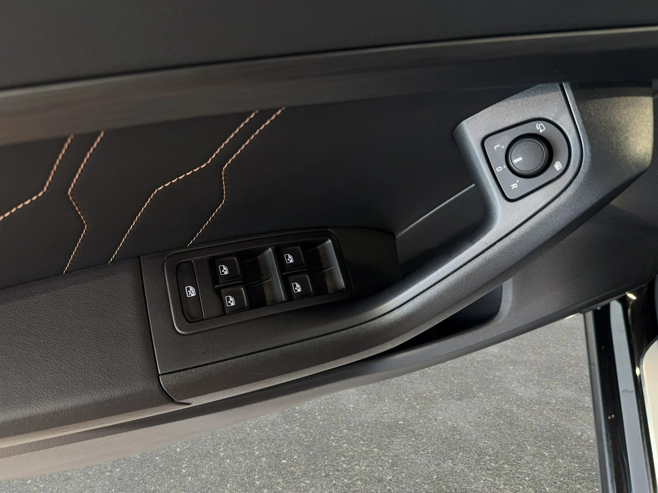 Cupra Ateca - Zdjęcie 33