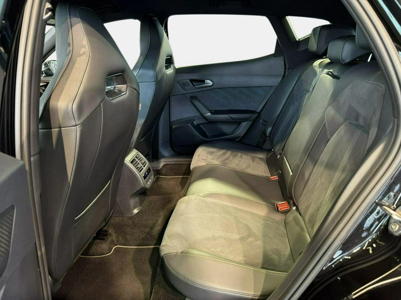 Cupra Formentor - Zdjęcie 18