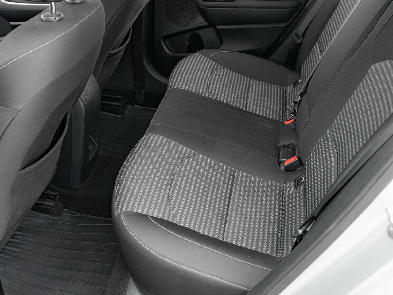 Kia Ceed - Zdjęcie 24