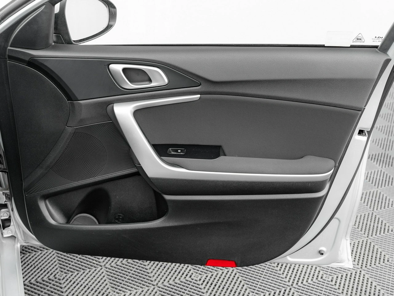 Kia Ceed - Zdjęcie 28