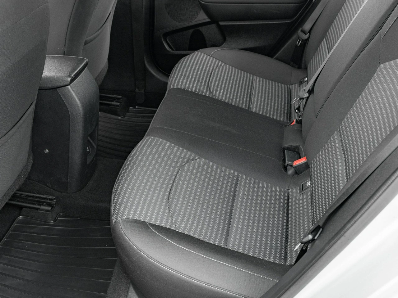 Kia Ceed - Zdjęcie 25